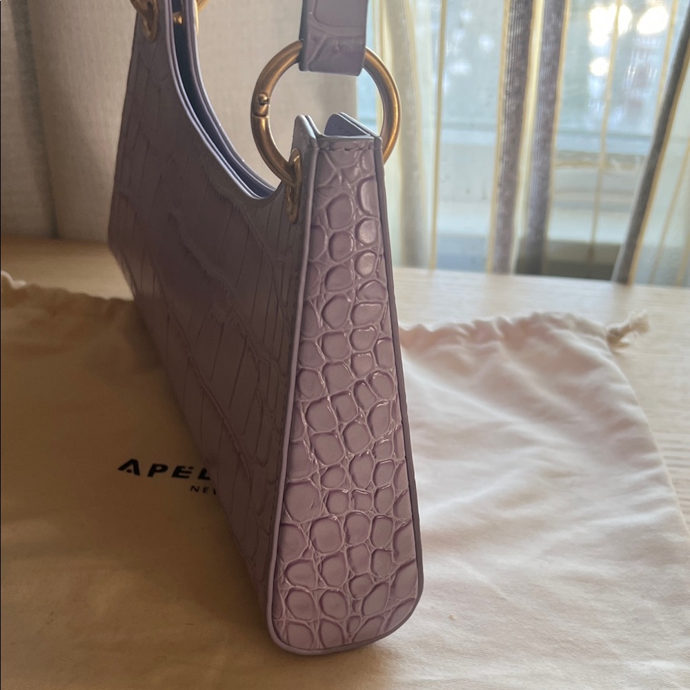 Apede Mod Lilac Croc-Embossed Shoulder Bag - Picture 6 of 7